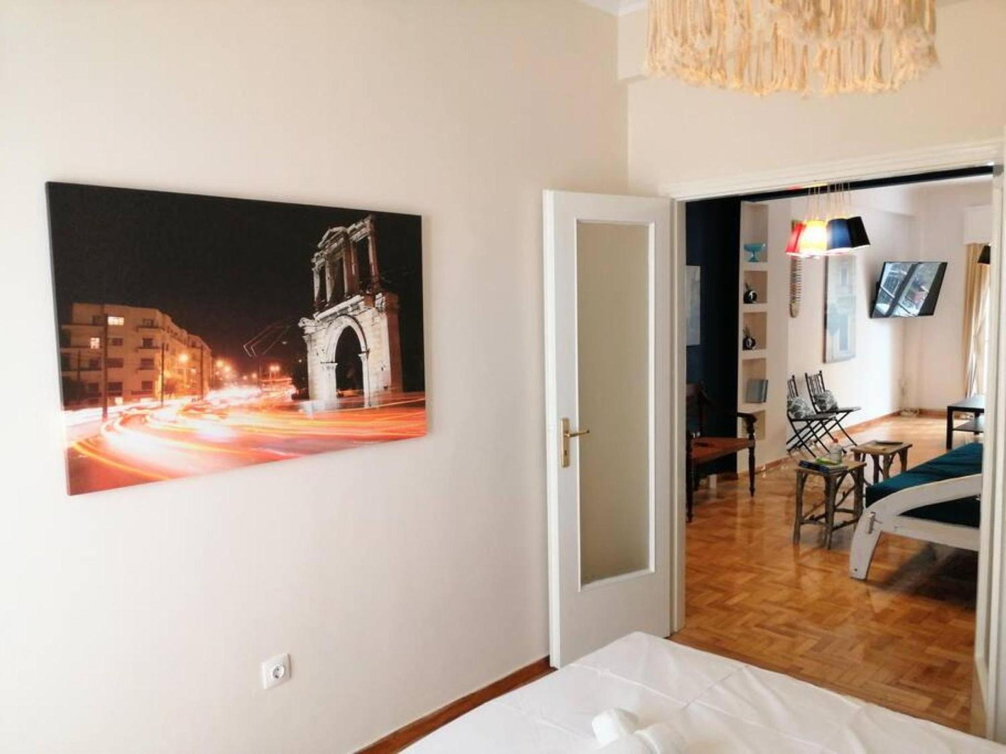 Magnificent Apartment In Plaka Atenas Exterior foto
